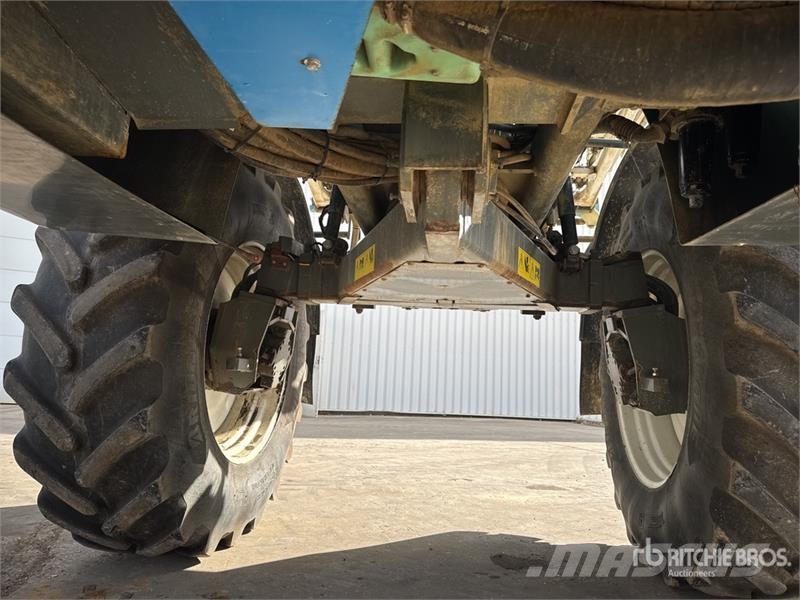 Preciculture Raptor 5240 Ec-tronic 36 m 4x4 High C Pulverizatoare autopropulsate