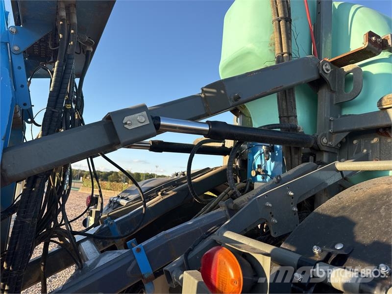 Preciculture Raptor 5240 Ec-tronic 36 m 4x4 High C Pulverizatoare autopropulsate