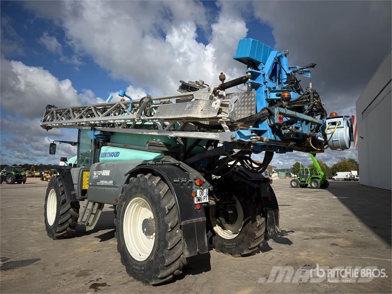 Preciculture Raptor 5240 Ec-tronic 36 m 4x4 High C Pulverizatoare autopropulsate