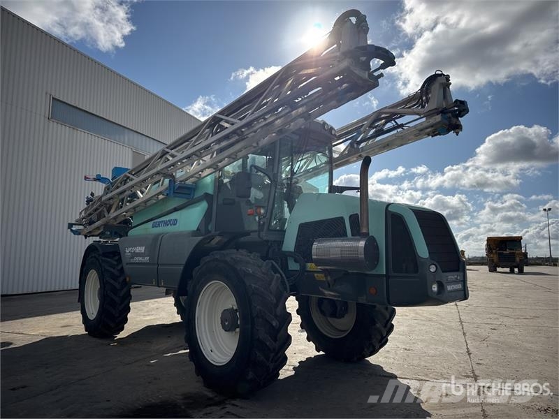 Preciculture Raptor 5240 Ec-tronic 36 m 4x4 High C Pulverizatoare autopropulsate