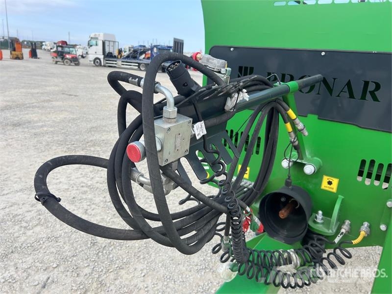 Pronar NV161/5 S/A Manure Spreader (Unused) Rasturači đubriva