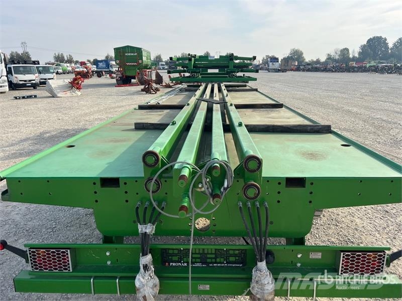 Pronar T028KM Tri/A Agricultural Trailer その他トレーラー