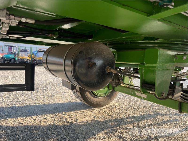 Pronar T028KM Tri/A Agricultural Trailer その他トレーラー