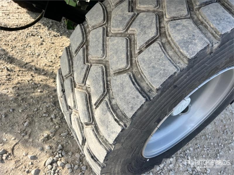 Pronar T028KM Tri/A Agricultural Trailer その他トレーラー