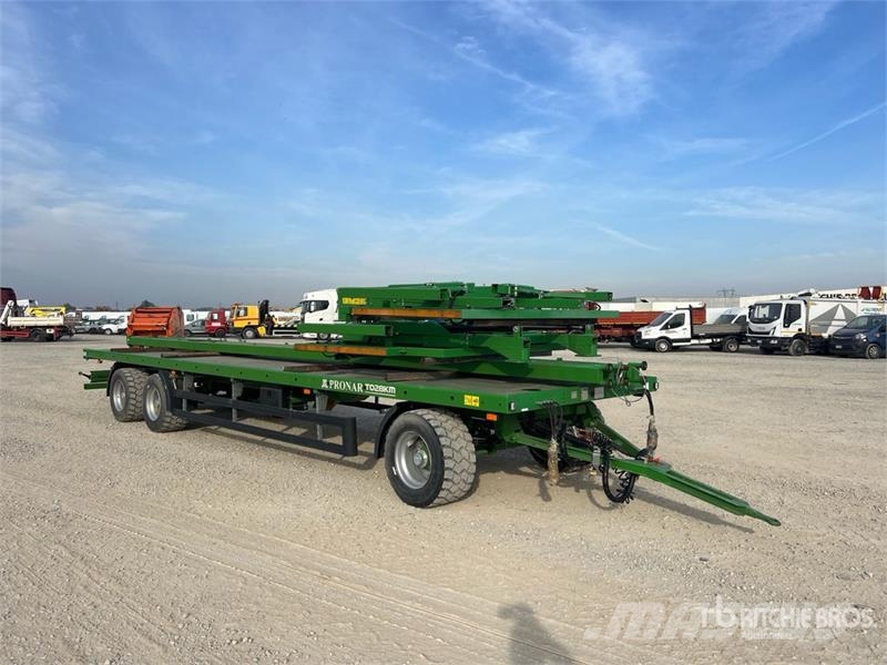 Pronar T028KM Tri/A Agricultural Trailer その他トレーラー