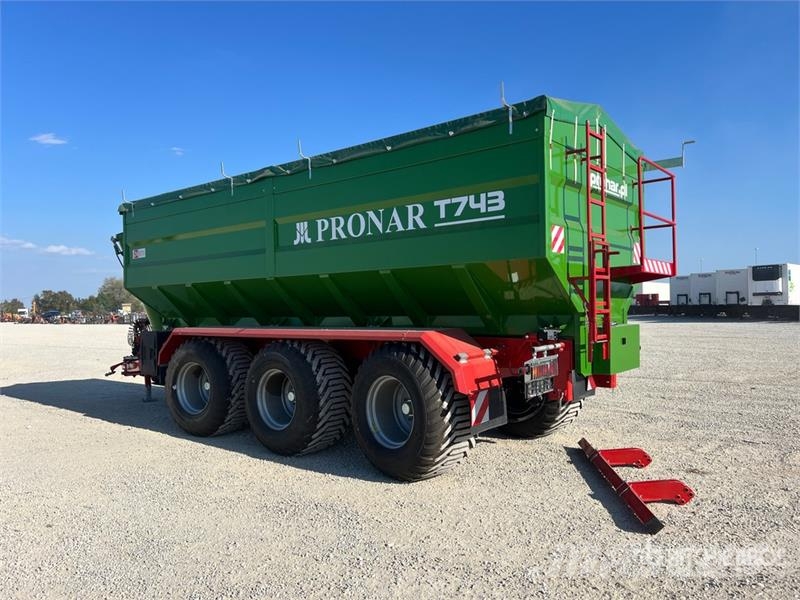 Pronar T743 Tri/A Agricultural Trailer (Unused) Egyéb mezőgazdasági pótkocsik