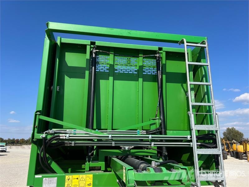 Pronar T900 Tri/A Agricultural Trailer (Unused) Egyéb mezőgazdasági pótkocsik