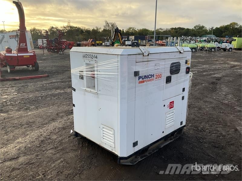 Punch 200 Flybrid Skid-Mounted Generator Set Geradores a diesel