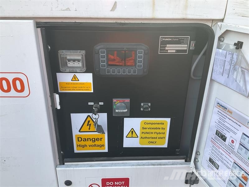  Punch 200 Flybrid Skid-Mounted Generator Set Geradores a diesel