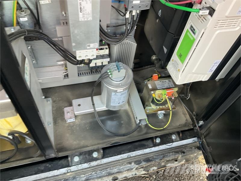  Punch 200 Flybrid Skid-Mounted Generator Set Geradores a diesel
