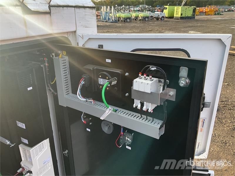  Punch 200 Flybrid Skid-Mounted Generator Set Geradores a diesel