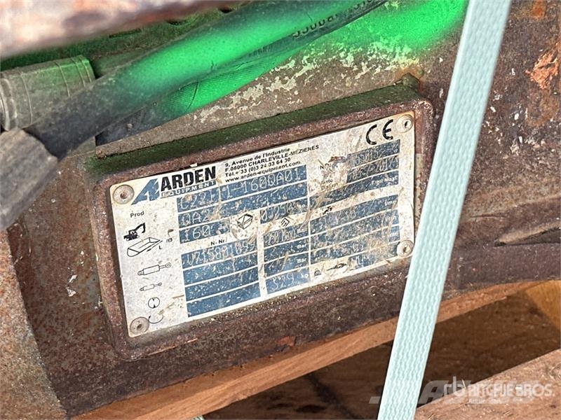 Q/C Hydraulic Tilting Excavator Bucket Kašike / Korpe