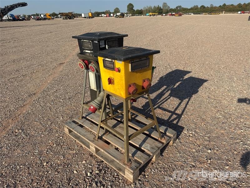  Qte Armoires Electriques Qty Of Electric Cabinet Bouw - Overige