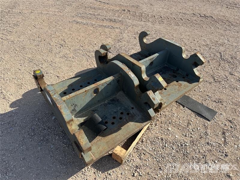 Qte D'Attaches Rappides Qty Of Quick Coupler Szybkozłącza
