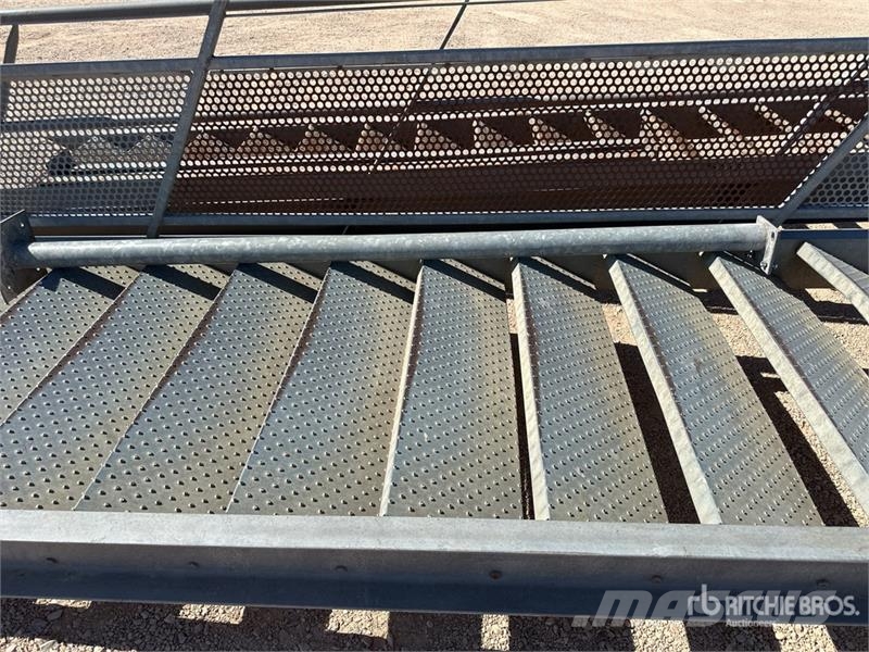 Qte D'Escalier Qty Of Stairs Inne akcesoria