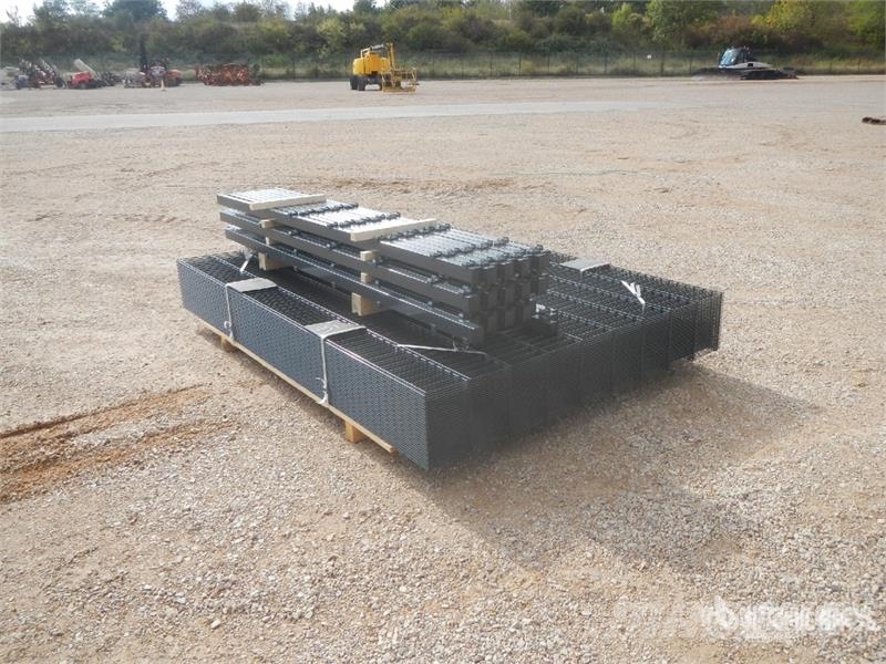  Qte De Clotures (Non Utilise) 75 M 1.83 m x 2.50 m Andere Zubehörteile