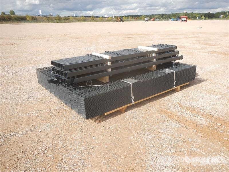  Qte De Clotures (Non Utilise) 75 M 1.83 m x 2.50 m Andere Zubehörteile