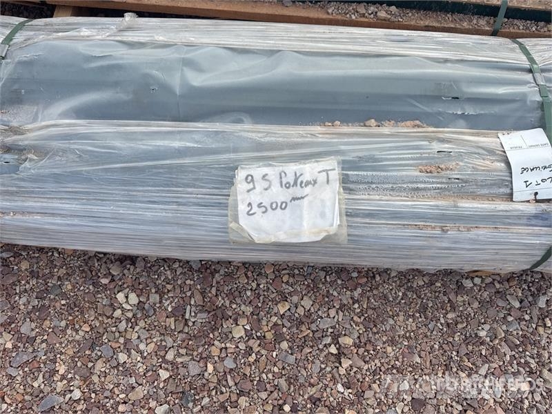 Qte De Grillage Avec Poteaux Qty Of Site Fence Muut