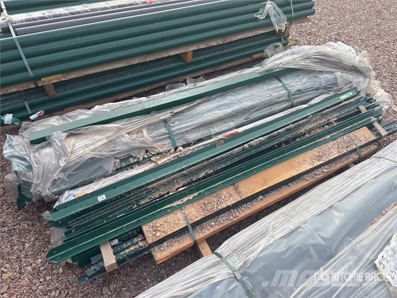 Qte De Grillage Avec Poteaux Qty Of Site Fence Muut