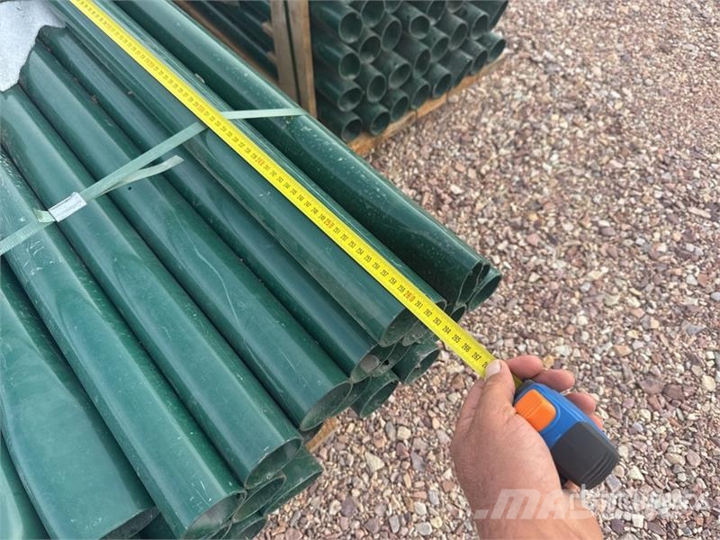 Qte De Grillage Avec Poteaux Qty Of Site Fence Muut