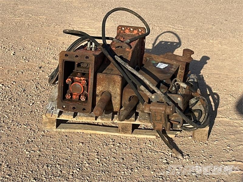 Qte De Marteaux Hydrauliques Qty Of Hydraulic Brea Čekići