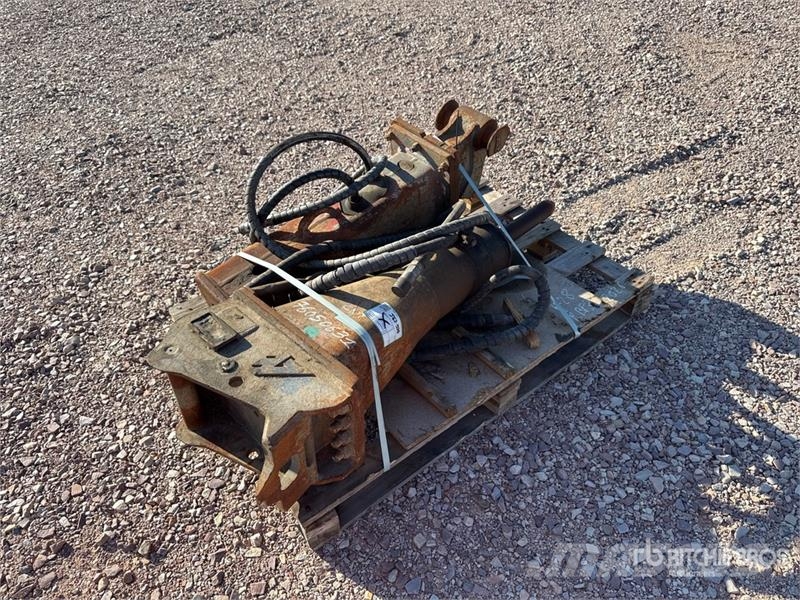 Qte De Marteaux Hydrauliques Qty Of Hydraulic Brea Čekići