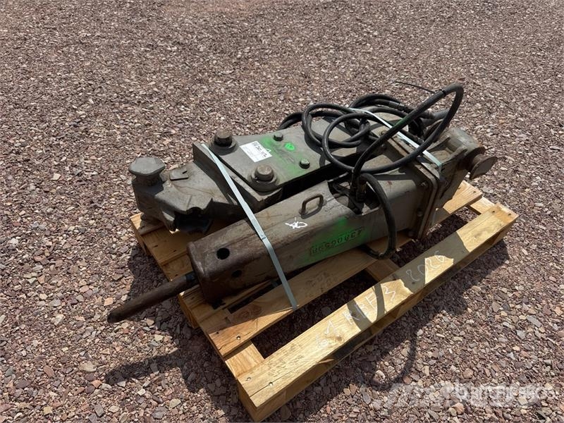Qte De Marteaux Hydrauliques Qty Of Hydraulic Brea Čekići
