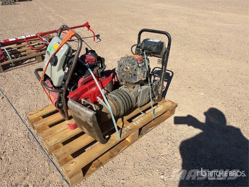  Qte De Materiel De Location Qty Of Rental Equipmen Autres accessoires