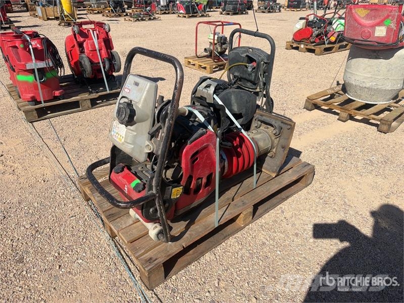  Qte De Materiel De Location Qty Of Rental Equipmen Autres accessoires