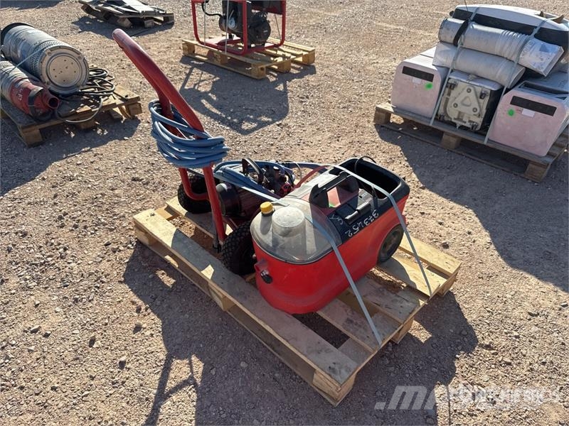 Qte De Materiels De Location Qty Of Rental Equipme Muut