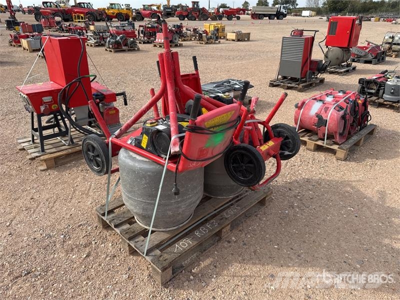  Qte De Materiels De Location Qty Of Rental Equipme Muut
