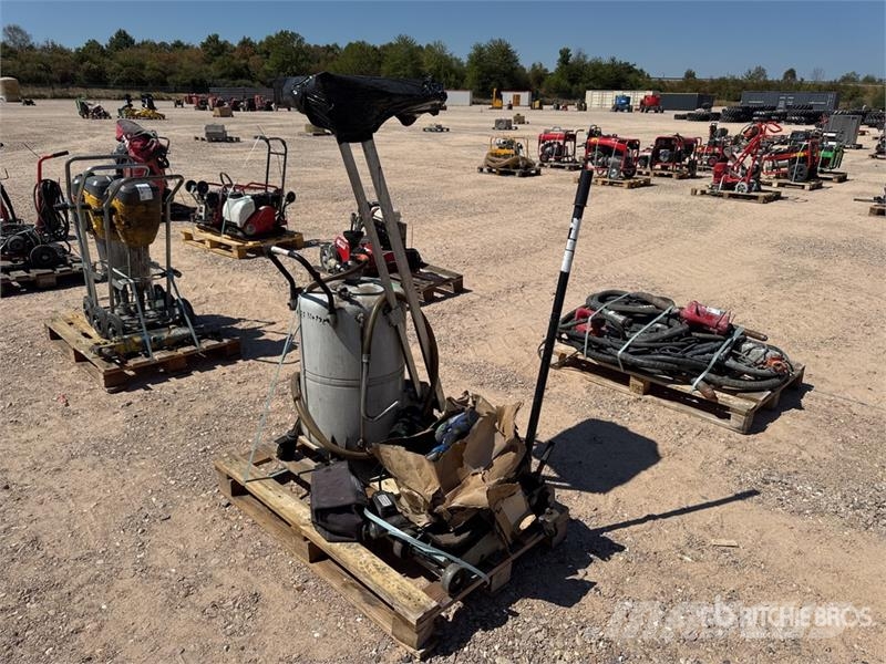 Qte De Materiels De Location Qty Of Rental Equipme Altri componenti