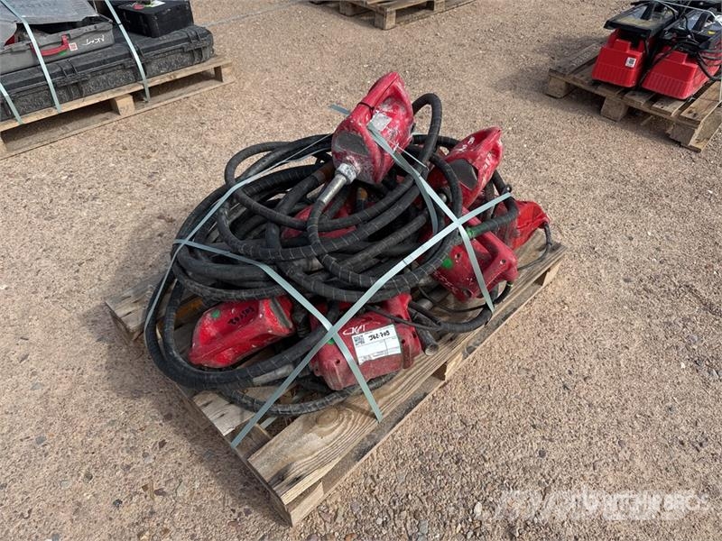  Qte De Materiels De Location Qty Of Rental Equipme Muut