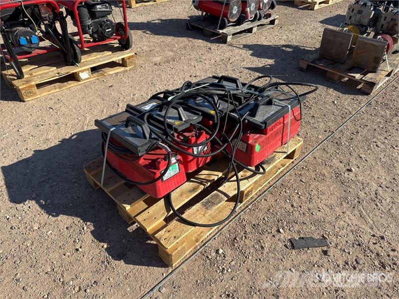  Qte De Materiels De Location Qty Of Rental Equipme Muut