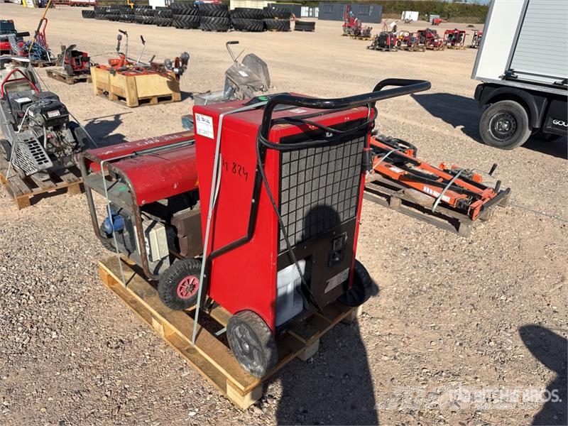 Qte De Materiels De Location Qty Of Rental Equipme Ďalšie komponenty