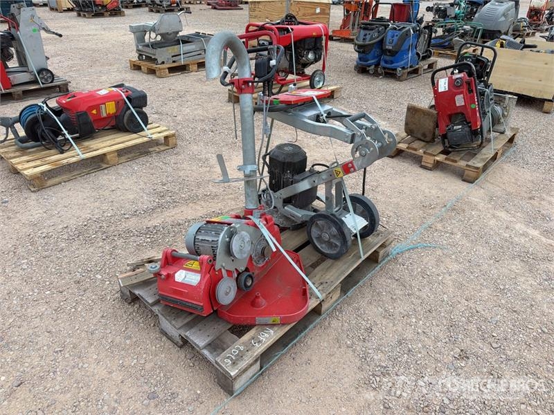 Qte De Materiels De Location Qty Of Rental Equipme Inne akcesoria