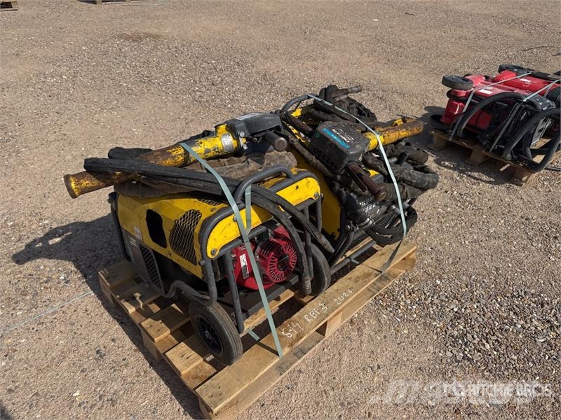  Qte De Materiels De Location Qty Of Rental Equipme Muut