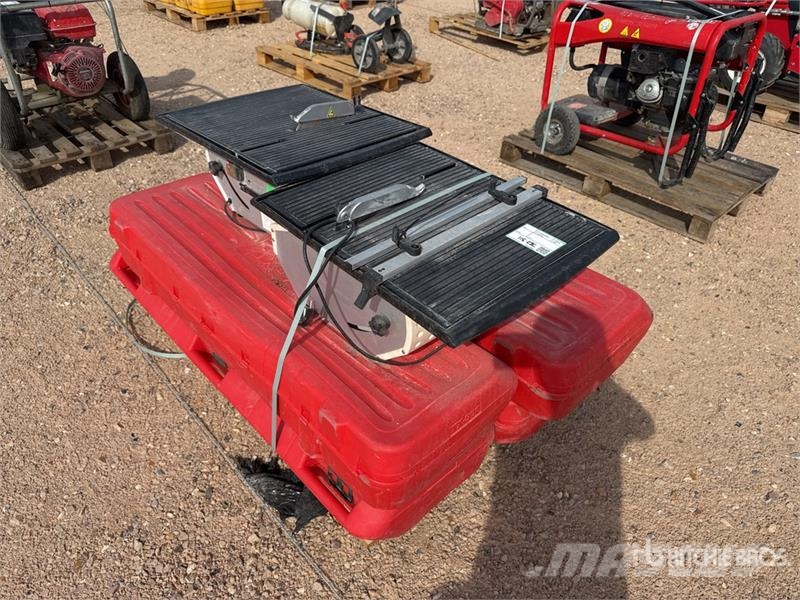  Qte De Materiels De Location Qty Of Rental Equipme Muut