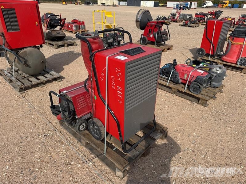 Qte De Materiels De Location Qty Of Rental Equipme Muut