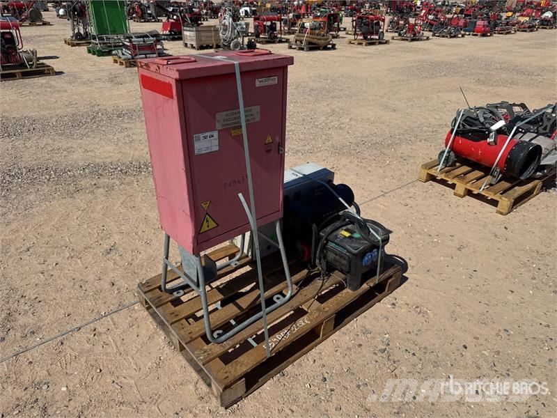 Qte De Materiels De Location Qty Of Rental Equipme Altri componenti