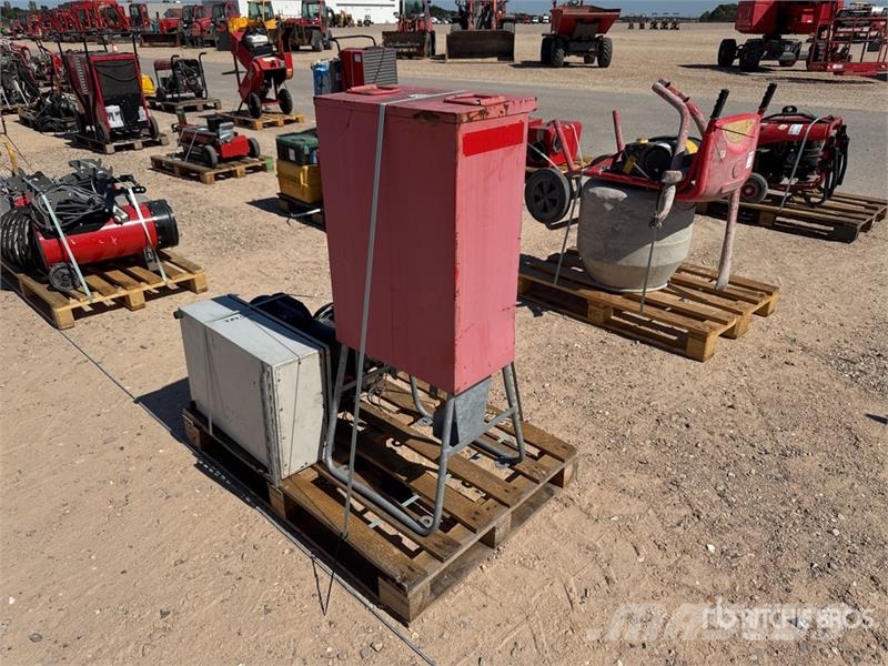 Qte De Materiels De Location Qty Of Rental Equipme Altri componenti