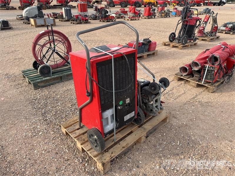  Qte De Materiels De Location Qty Of Rental Equipme Muut