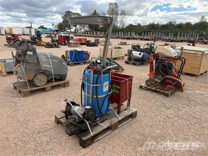 Qte De Materiels De Location Qty Of Rental Equipme Andere Zubehörteile