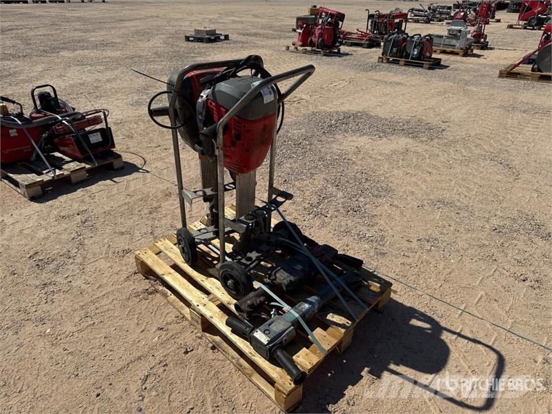 Qte De Materiels De Location Qty Of Rental Equipme Altri componenti