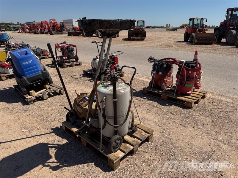Qte De Materiels De Location Qty Of Rental Equipme Altri componenti