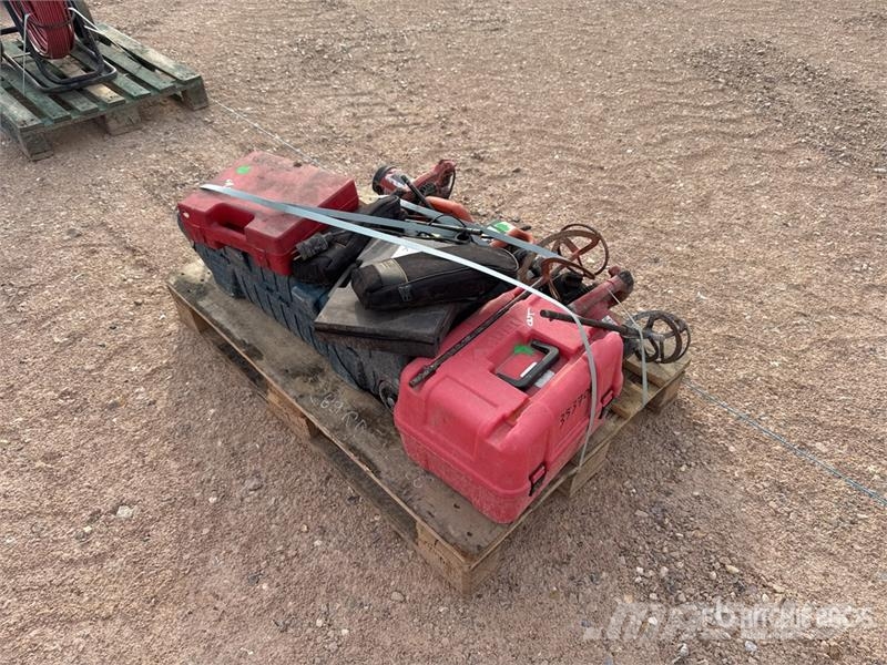 Qte De Materiels De Location Qty Of Rental Equipme Muut