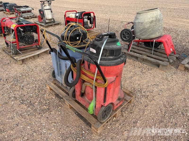  Qte De Materiels De Location Qty Of Rental Equipme مكونات أخرى