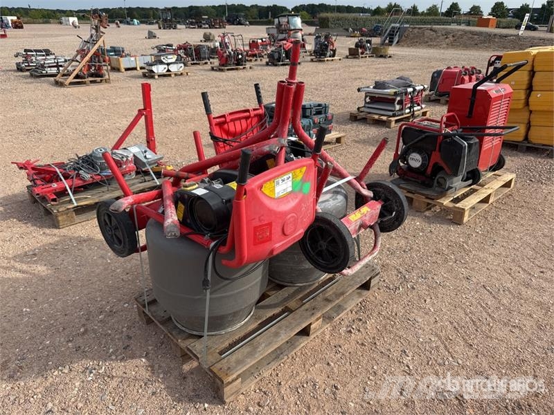  Qte De Materiels De Location Qty Of Rental Equipme Muut