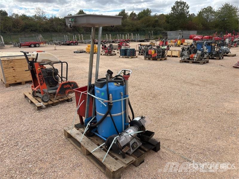Qte De Materiels De Location Qty Of Rental Equipme Andere Zubehörteile