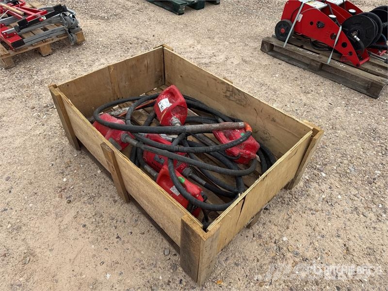 Qte De Materiels De Location Qty Of Rental Equipme Muut
